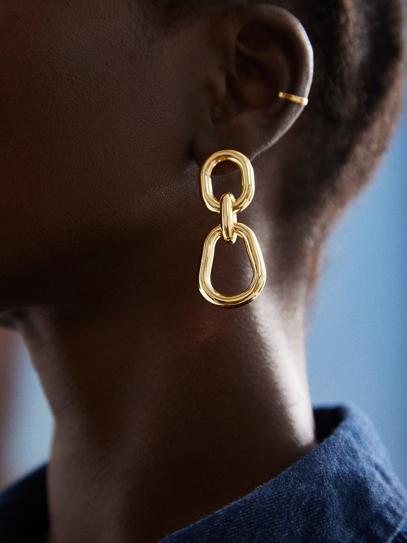 BaubleBar Allison Earrings - Gold - 
    Gold chain drop earring
  
