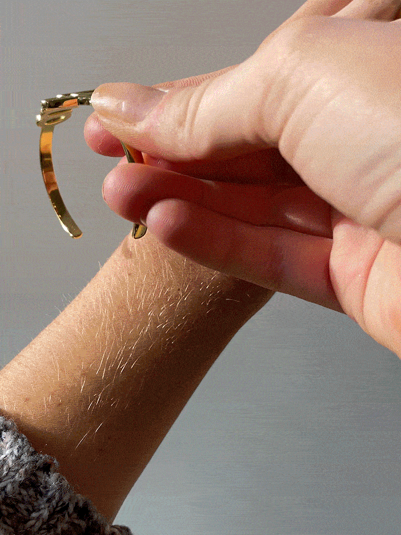 18K Gold Custom Nameplate Cuff Bracelet - 18K Gold