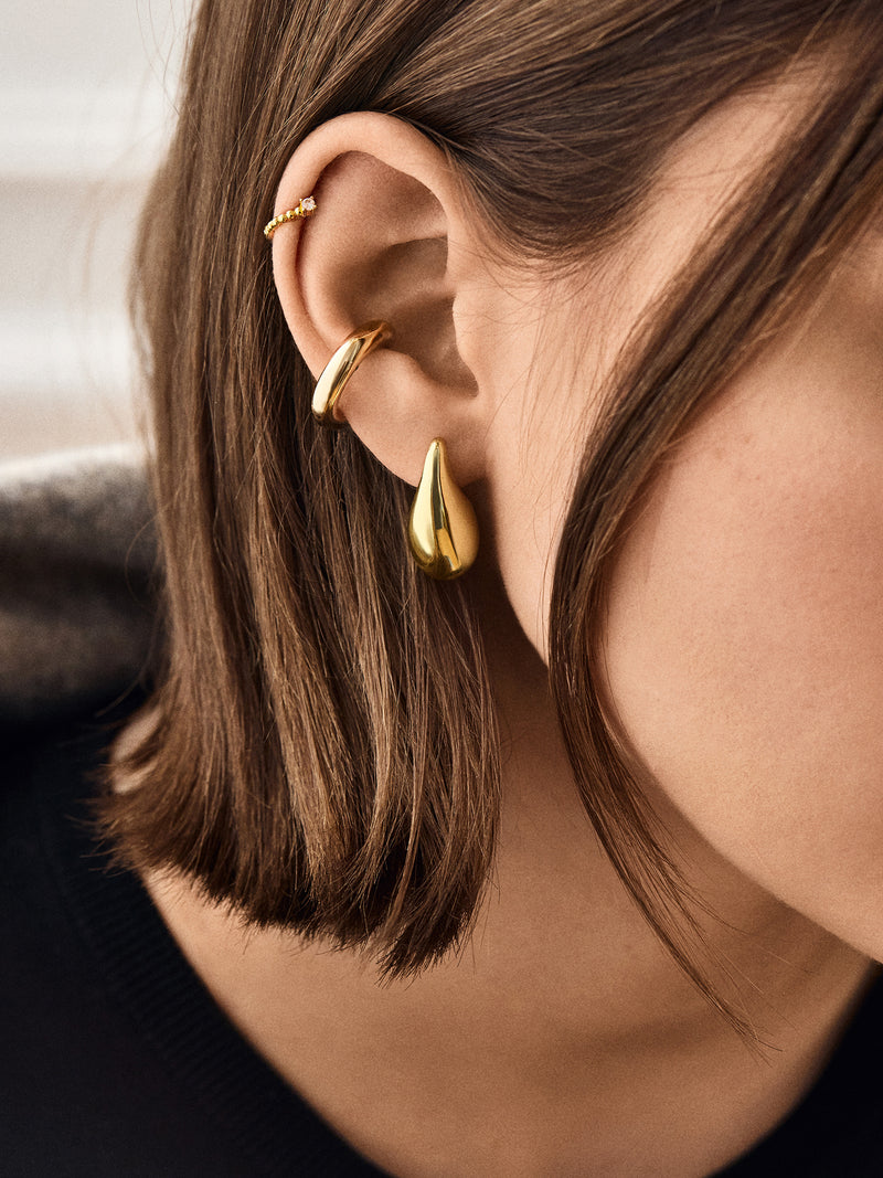 BaubleBar Ella Earrings - Gold Plated - 
    Teardrop earrings
  
