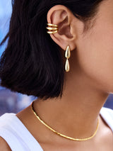 BaubleBar Jenny Ear Cuff - Gold -
Gold cuff