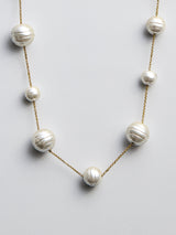BaubleBar Blair Pearl Necklace - Pearl -
Statement pearls on a dainty gold chain
