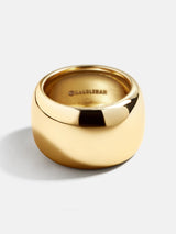 BaubleBar Cleo Ring - Gold -
Gold oversized ring
