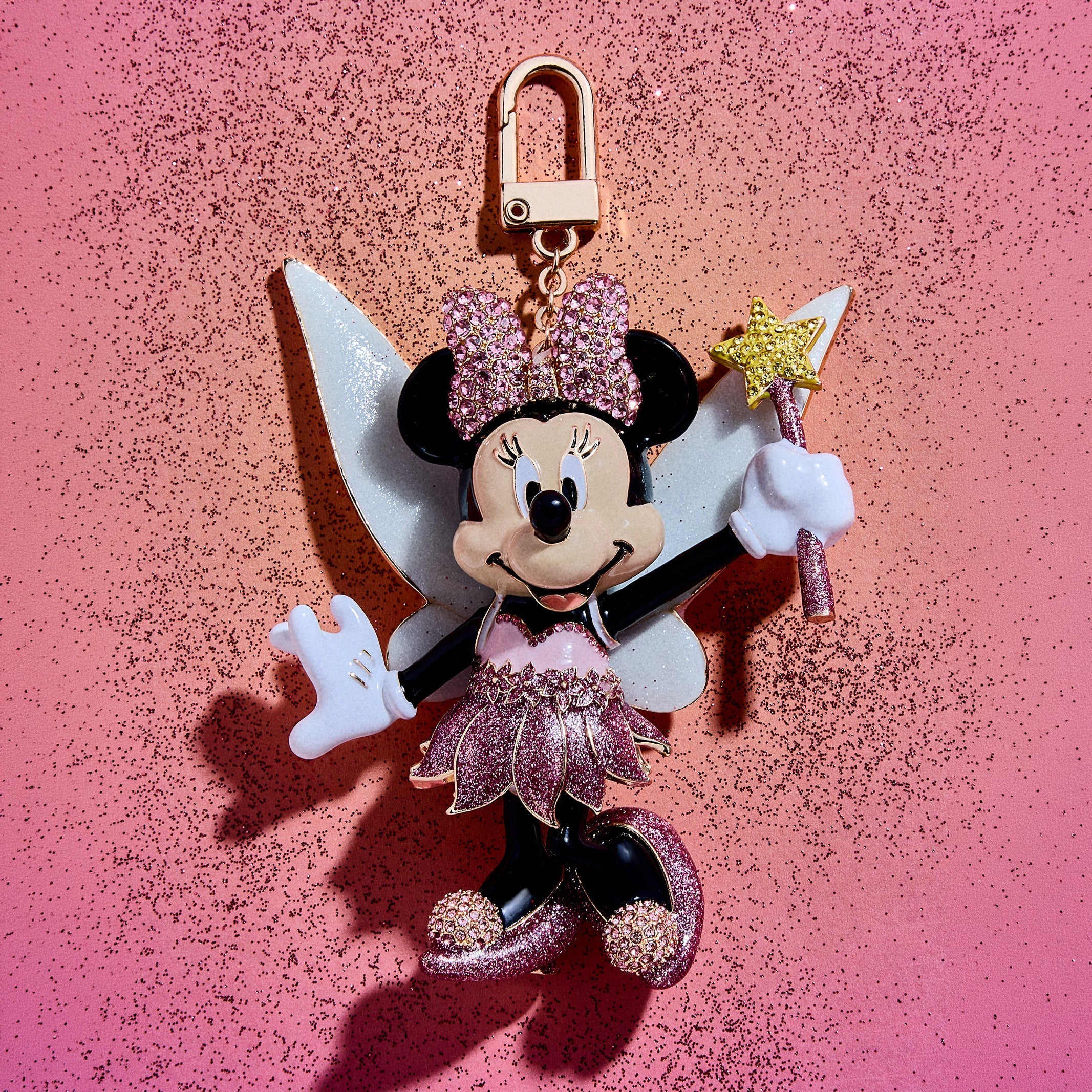 揺れる　ブランコに乗ったミニーマウス　Disney チャーム　飾り　携帯 Disney Minnie Mouse Fairy Halloween Bag Charm in Minnie Mouse