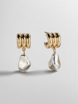 BaubleBar Teagan Ribbed Pearl Earrings - Gold/Pearl -
Baroque pearl earrings