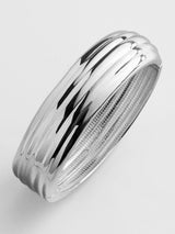 BaubleBar Odessa Hinge Bangle Bracelet - Silver -
Chunky bangle bracelet
