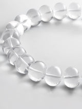 BaubleBar Joan Semi-Precious Necklace - Clear Quartz -
Chunky statement necklace