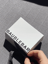 BaubleBar Small White Gift Box With Bow - S -
Gift box
