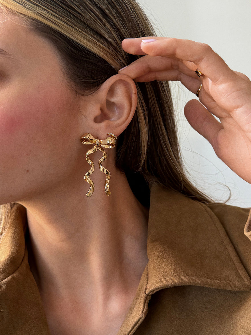 Bow Statement Stud Earrings - Gold