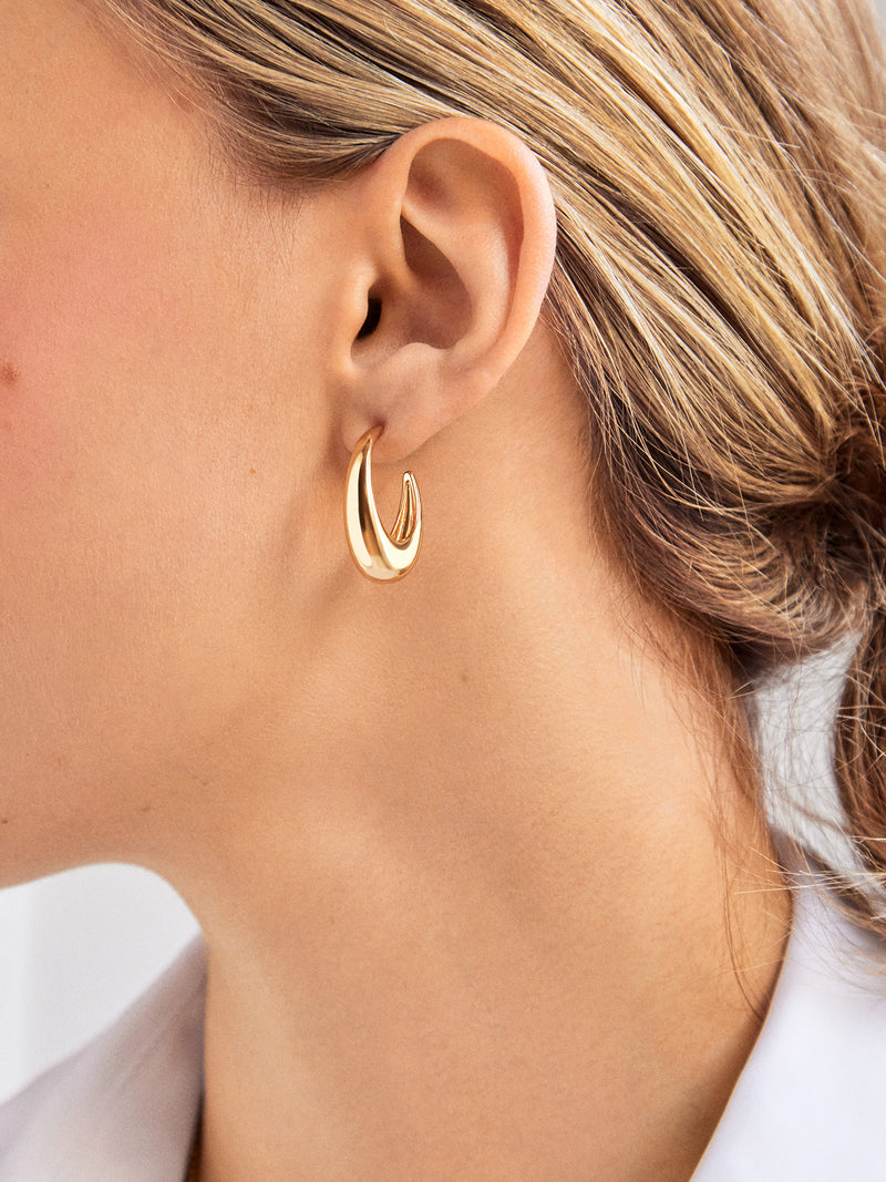 BaubleBar Hailee Earrings - Gold - Gold oval hoop earrings