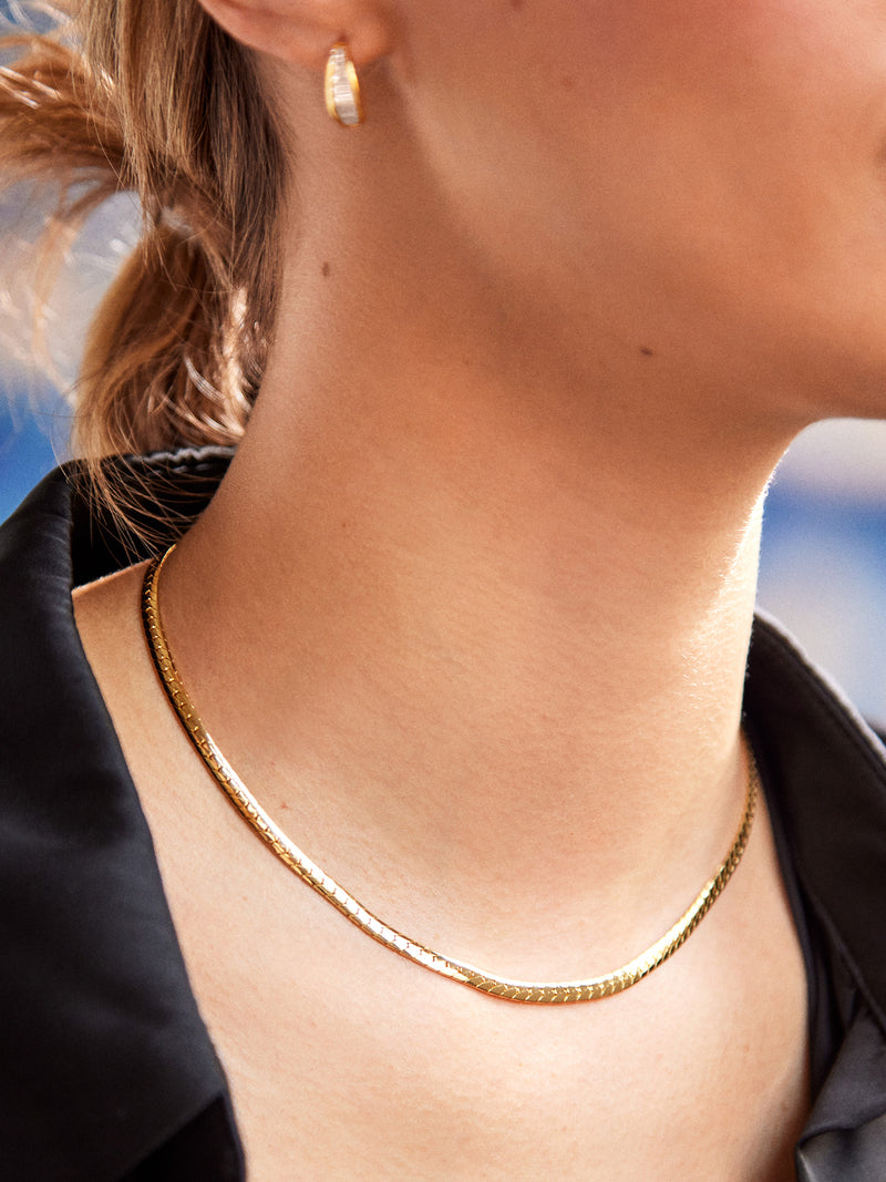 BaubleBar Stevie Necklace - Gold snake chain necklace