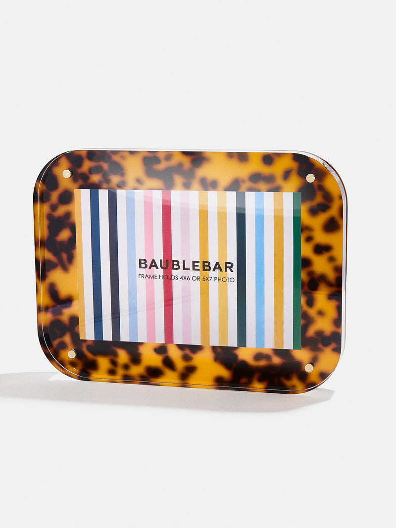 BaubleBar Tortoise - 
    Customizable picture frame
  
