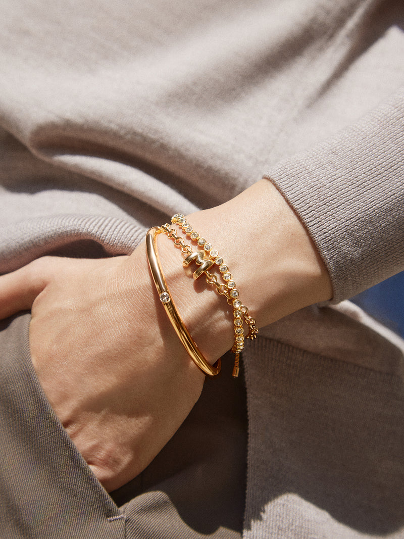 BaubleBar Chunky Bubble Initial Bracelet - Gold - 
    Gold chucky initial pull-tie bracelet
  
