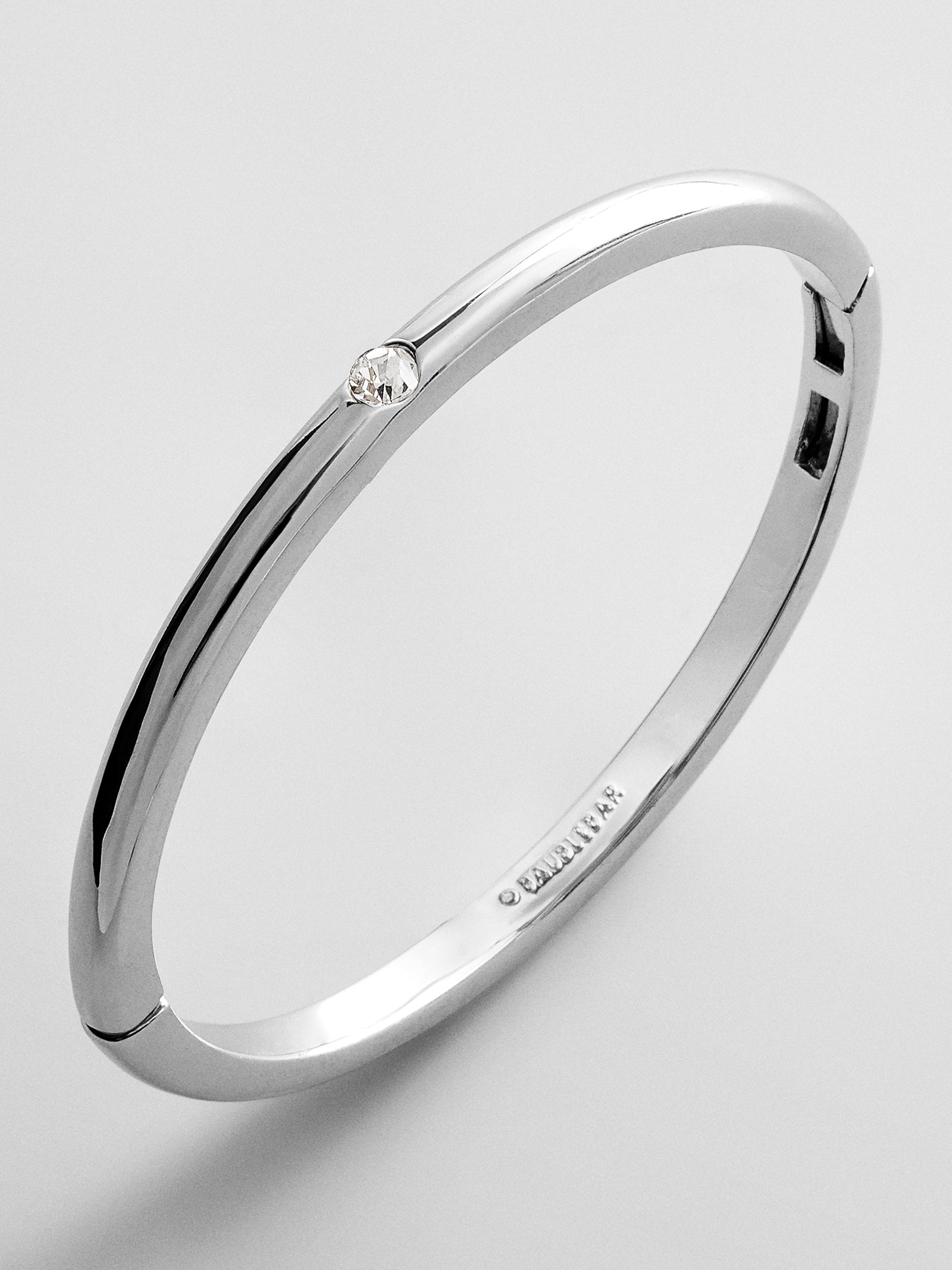 Nadia Classic Hinge Bangle - Classic Thin Silver Single Bezel Nadia Classic Hinge Bangle - Classic Thin Silver Single Bezel