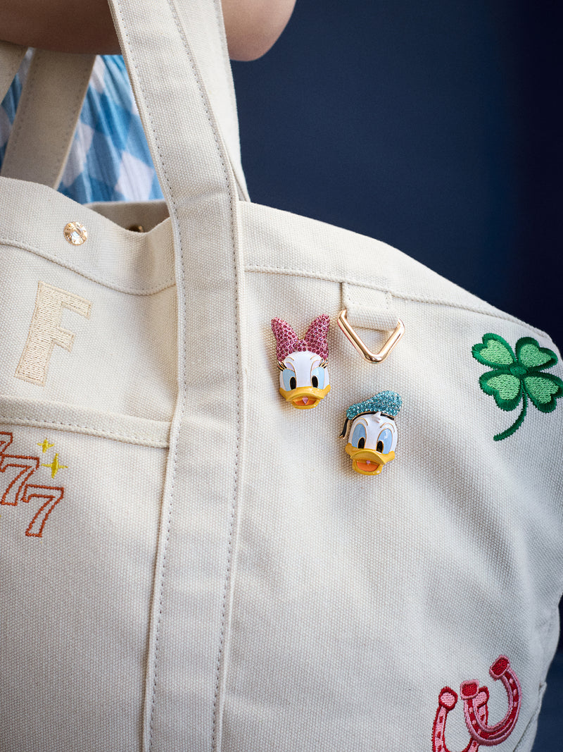 BaubleBar Disney 3D Character Pin - Daisy Duck - 
    Daisy Duck Character Pin
  

