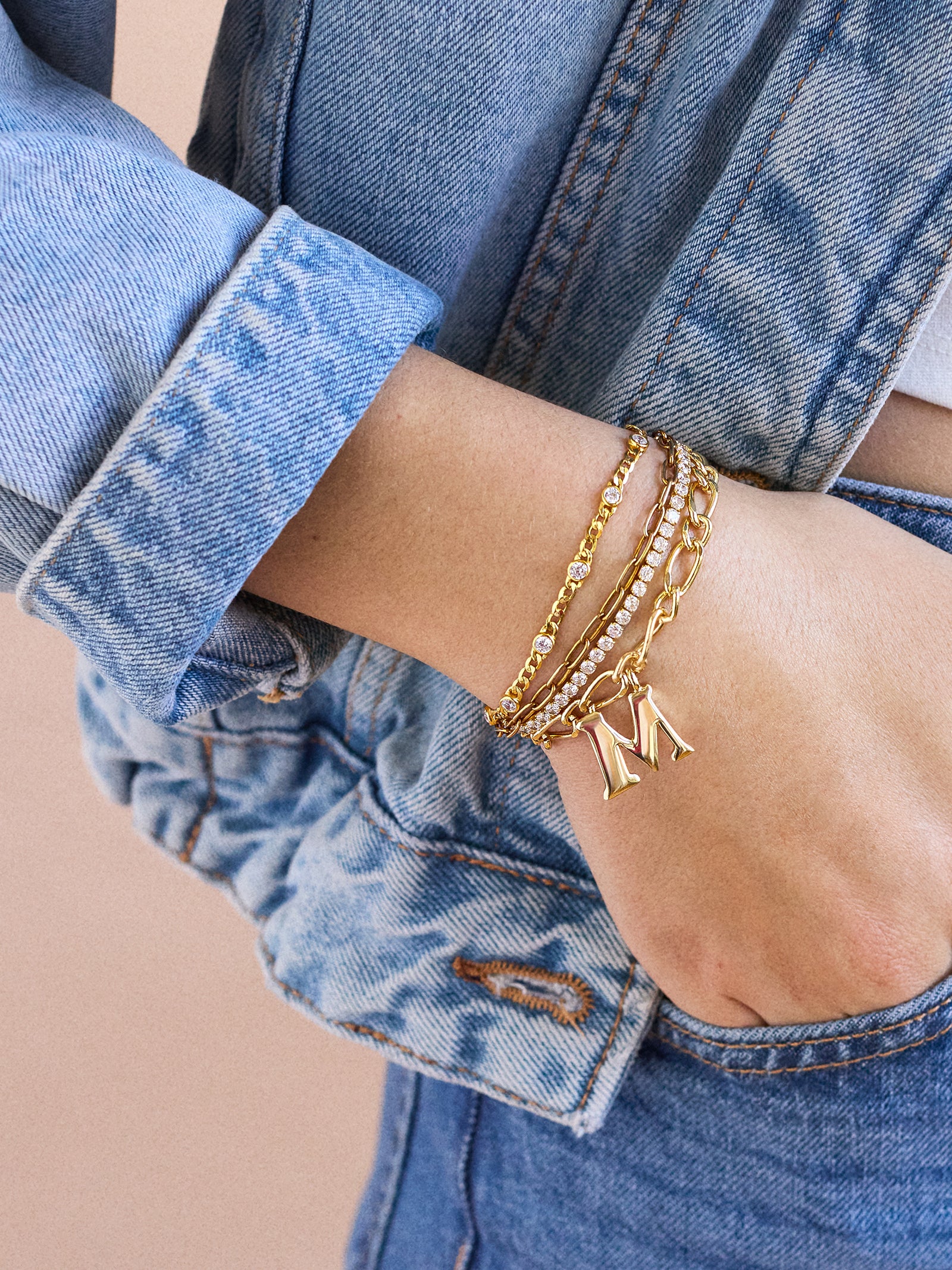 Chunky Charm Initial Bracelet - Gold – Gold initial bracelet