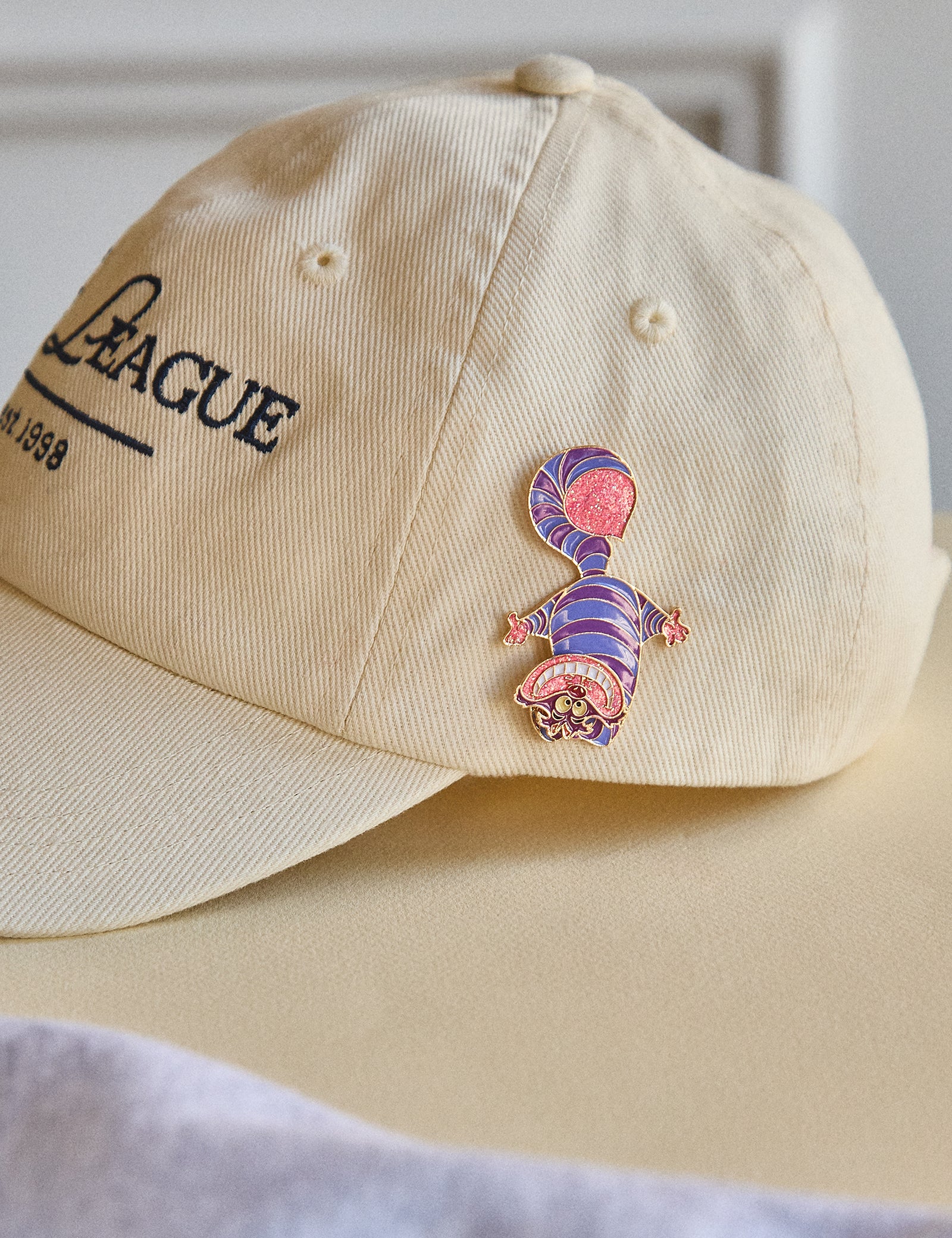 Disney Cheshire Cat Pin - Cheshire Cat