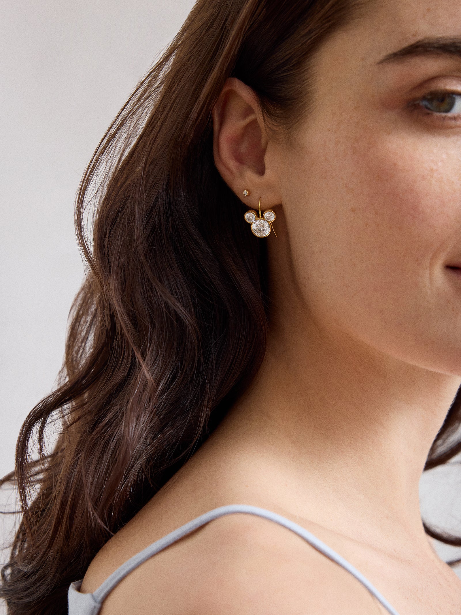 【Baublebar】★ピアス★ Mickey 18K Gold Plated Drop Earrings Disney Mickey Mouse 18K Gold Plated Sterling Silver Micro