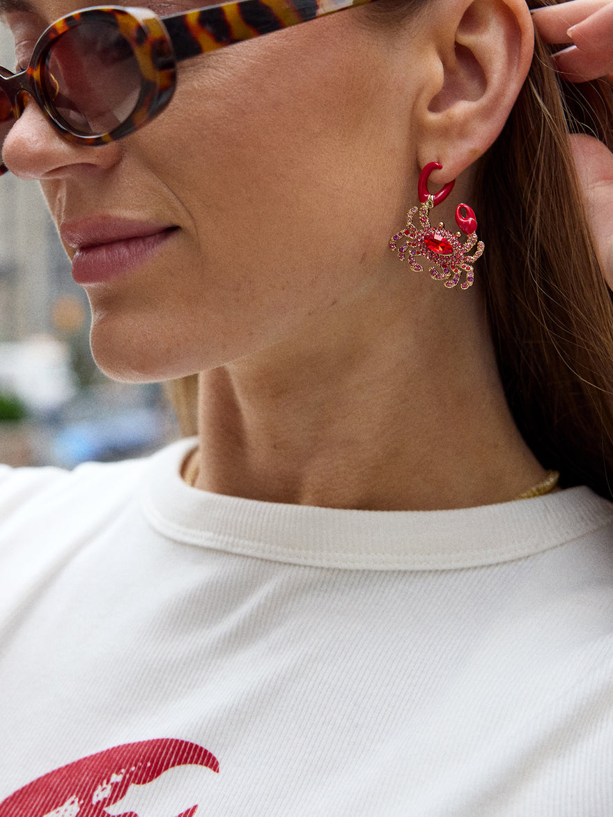 In A Pinch Crab Earrings - Red