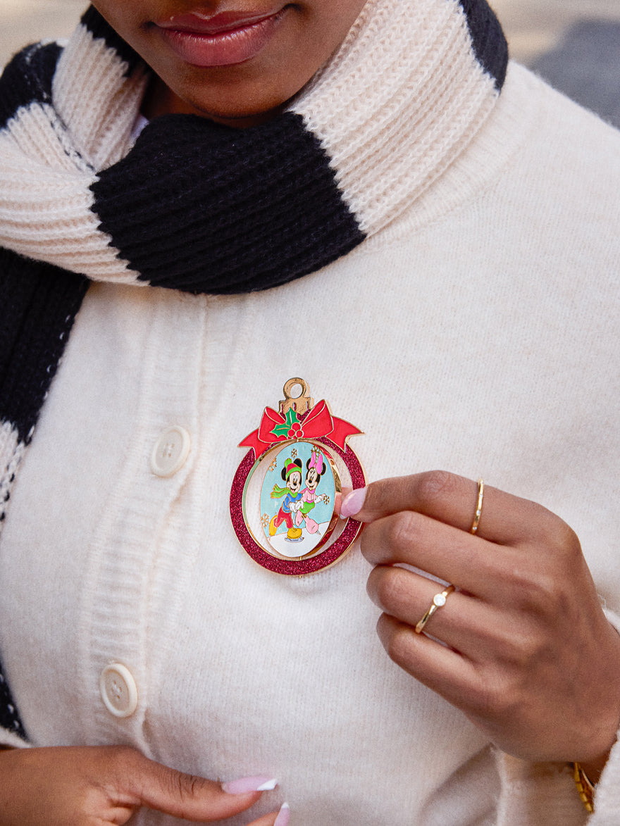 Disney Mickey & Minnie Mouse Reversible Christmas Pin - Mickey Mouse & Minnie Mouse