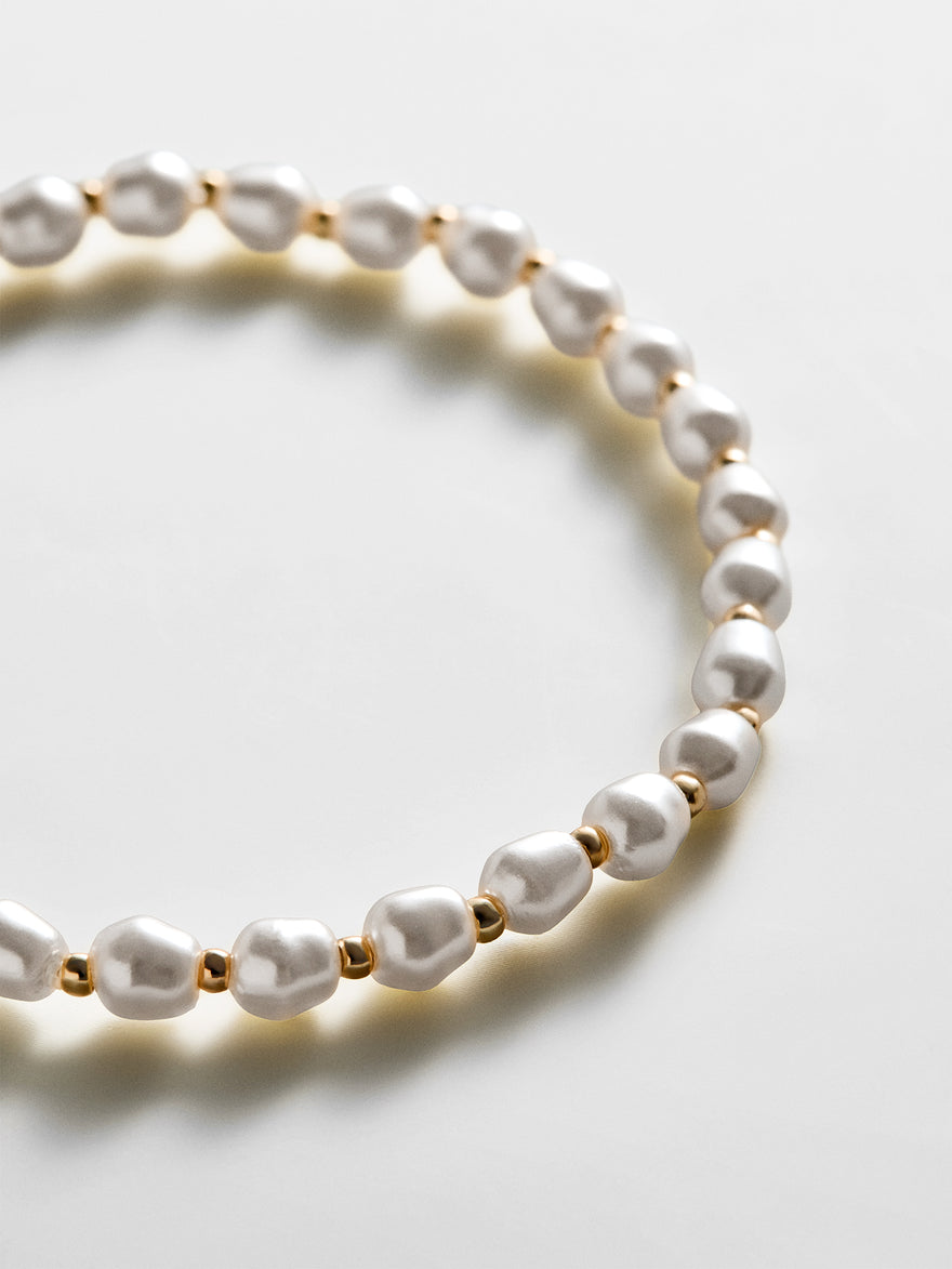 Pearl Stretch Bracelet - Repeating Pearl