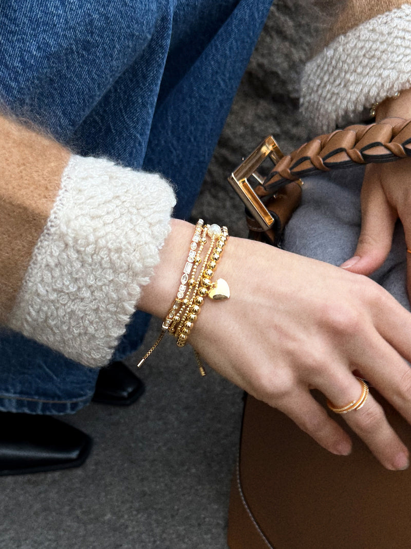 BaubleBar Millie Bubble Heart Pisa Bracelet - Heart - 
    Gold beaded bracelet for stacking
  
