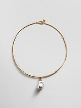 BaubleBar Teagan Pearl Collar Necklace - Gold/Pearl - 
    Choker necklace with baroque pearl
  
