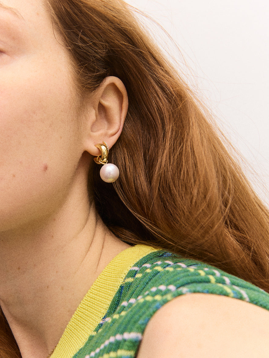 Karla Gold Pearl Earrings - Gold/Pearl