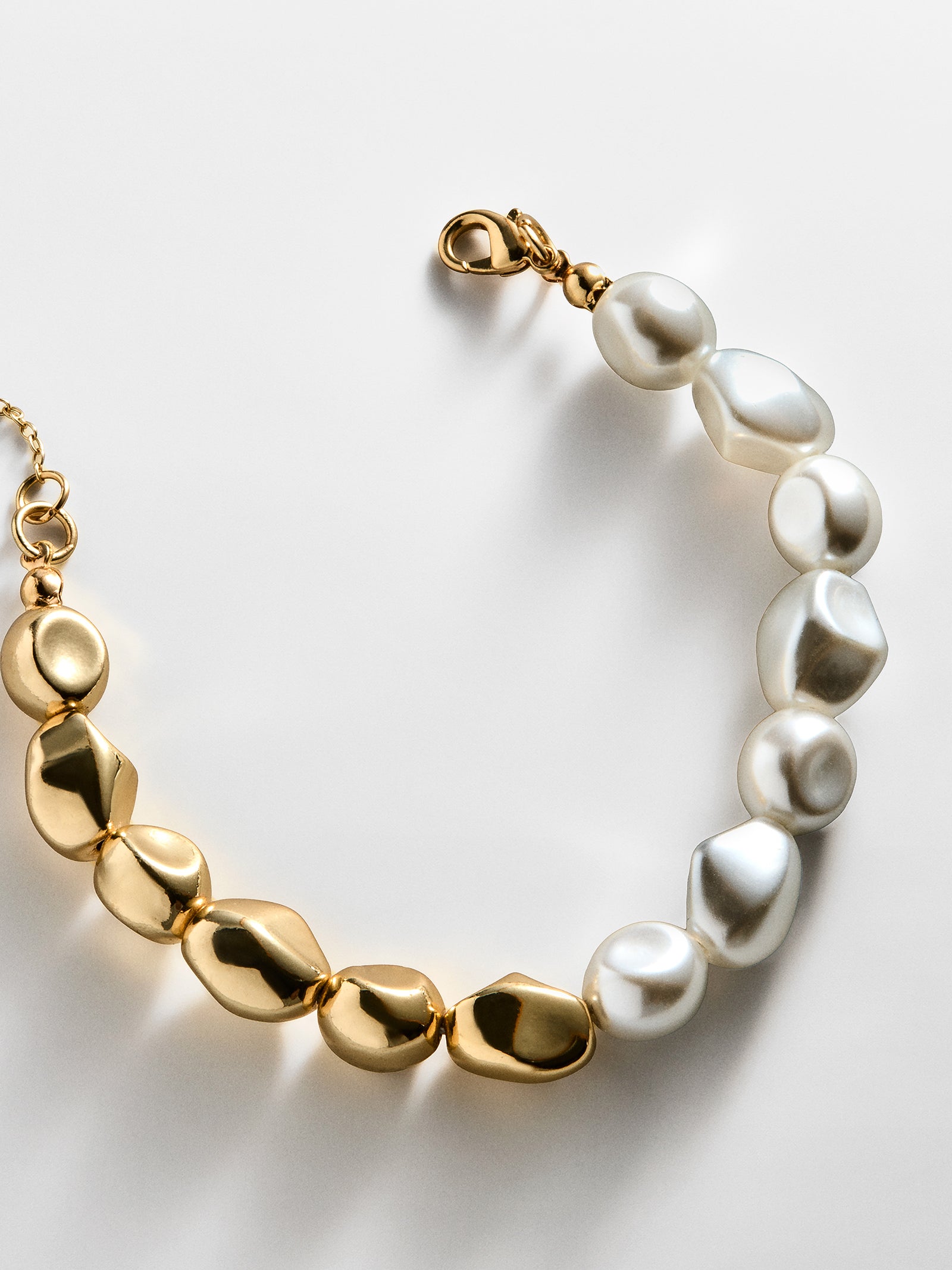 Johna Gold Pearl Bracelet - Gold/Pearl