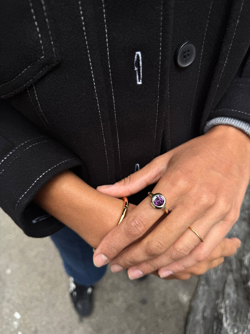 BaubleBar Round - 
    Statement gold ring
  
