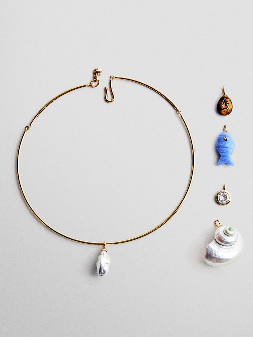 Kacey Removable Charm Collar Necklace - Gold/Pearl