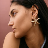 Swept Up Starfish Earrings - Gold