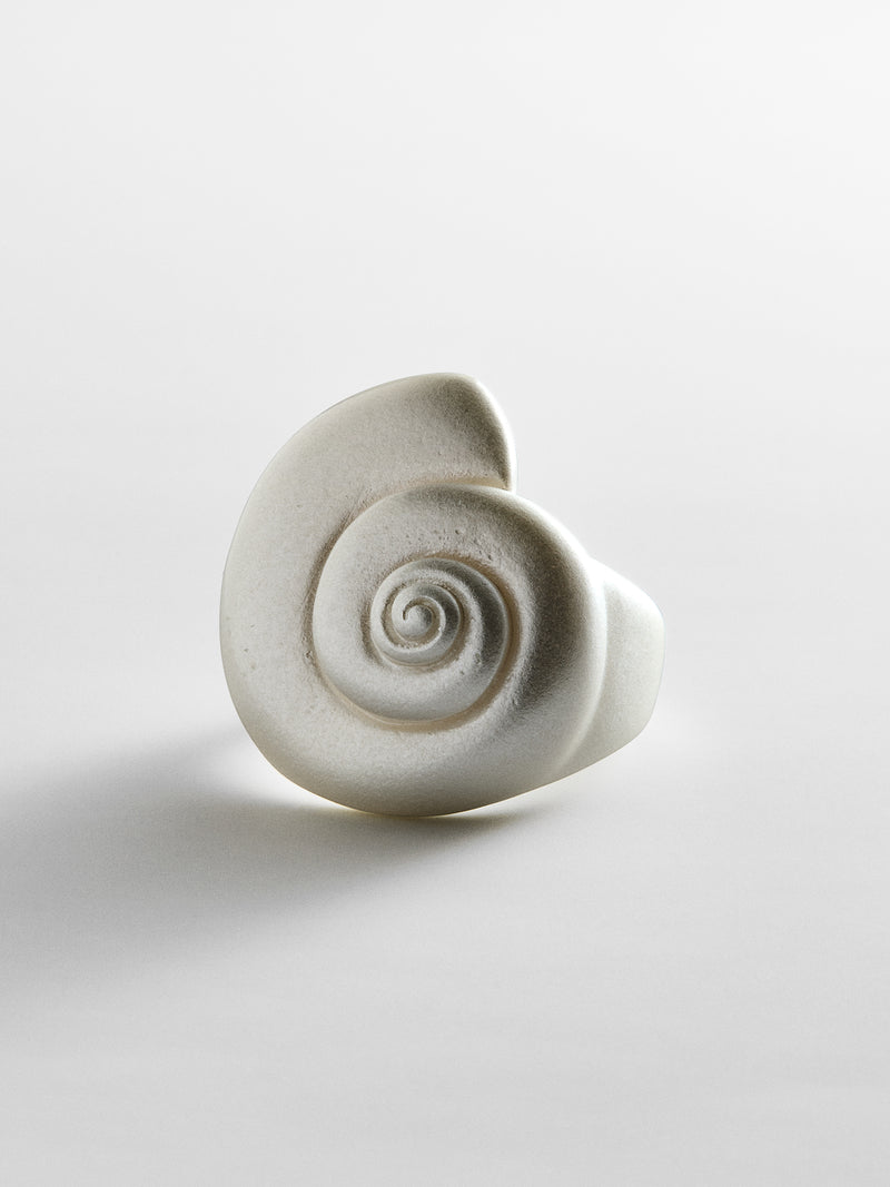 Marina Shell Statement Ring - Pearl