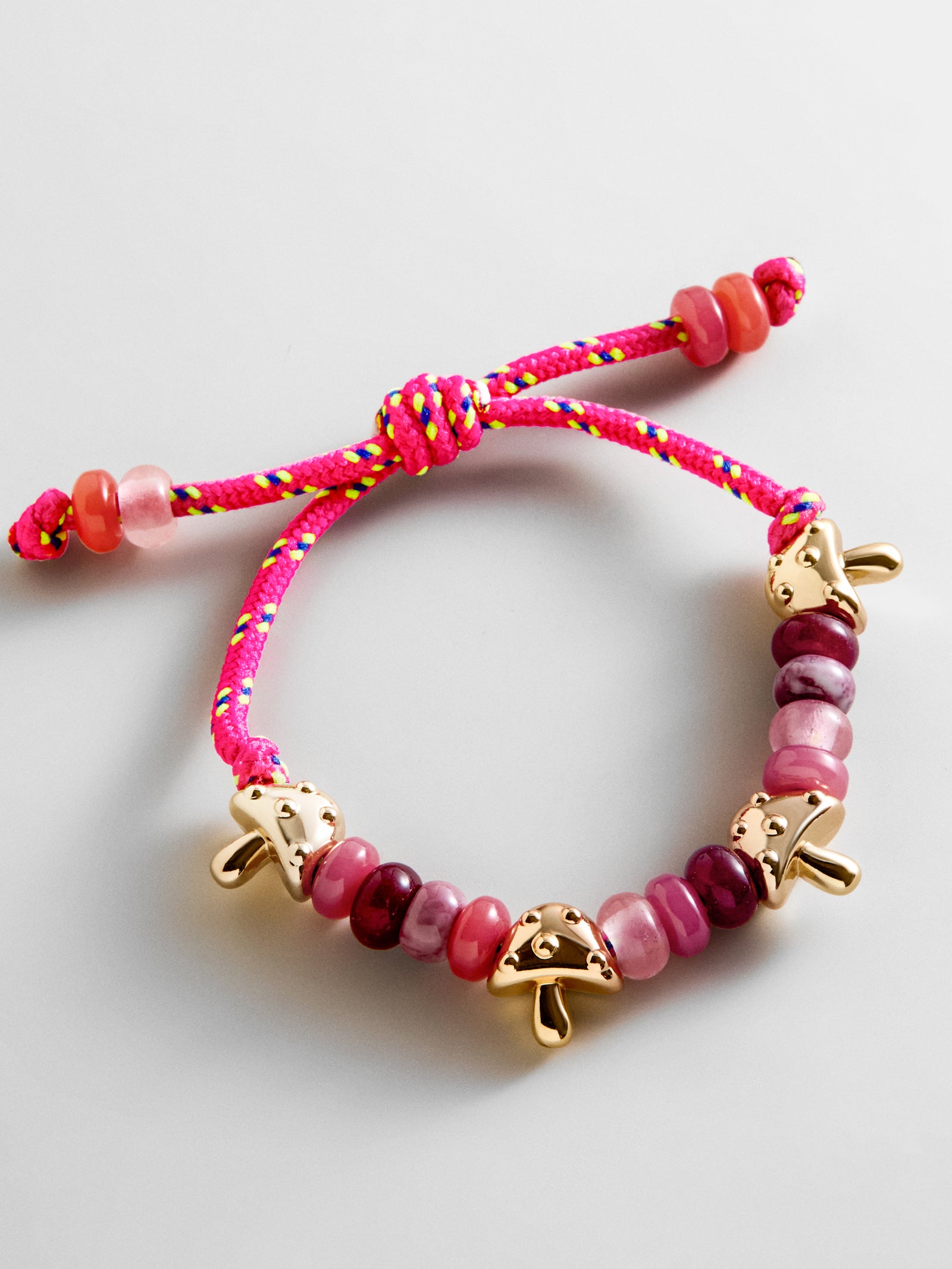 Happy Here Beaded Bracelet - Mushroom