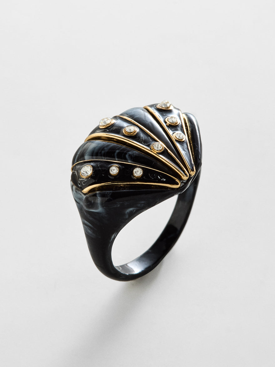 Nikki Shell Statement Ring - Black