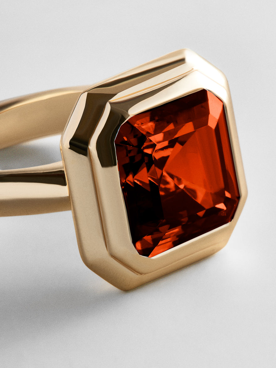 variant:Faceted Square