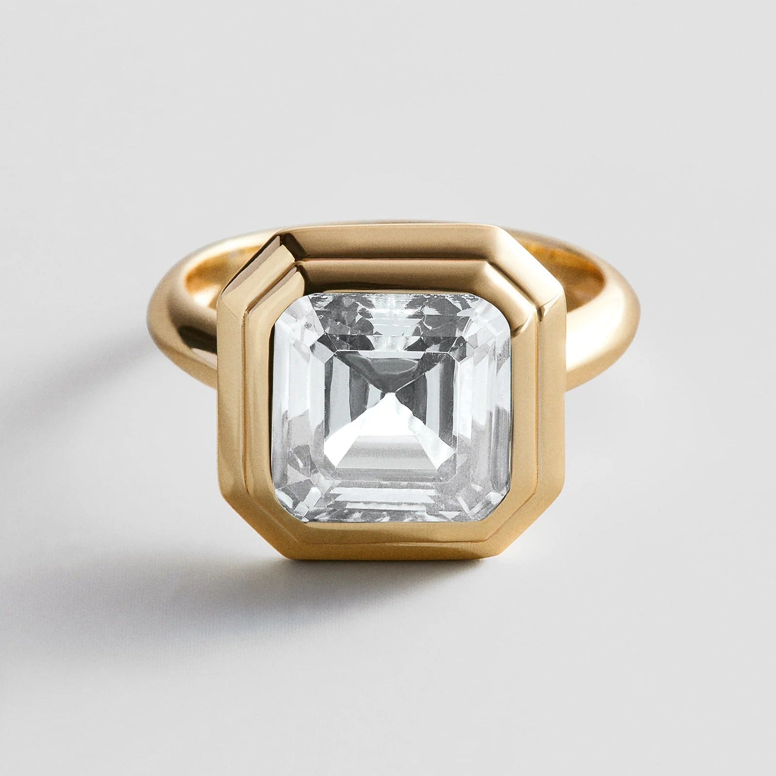 variant:Faceted Square
