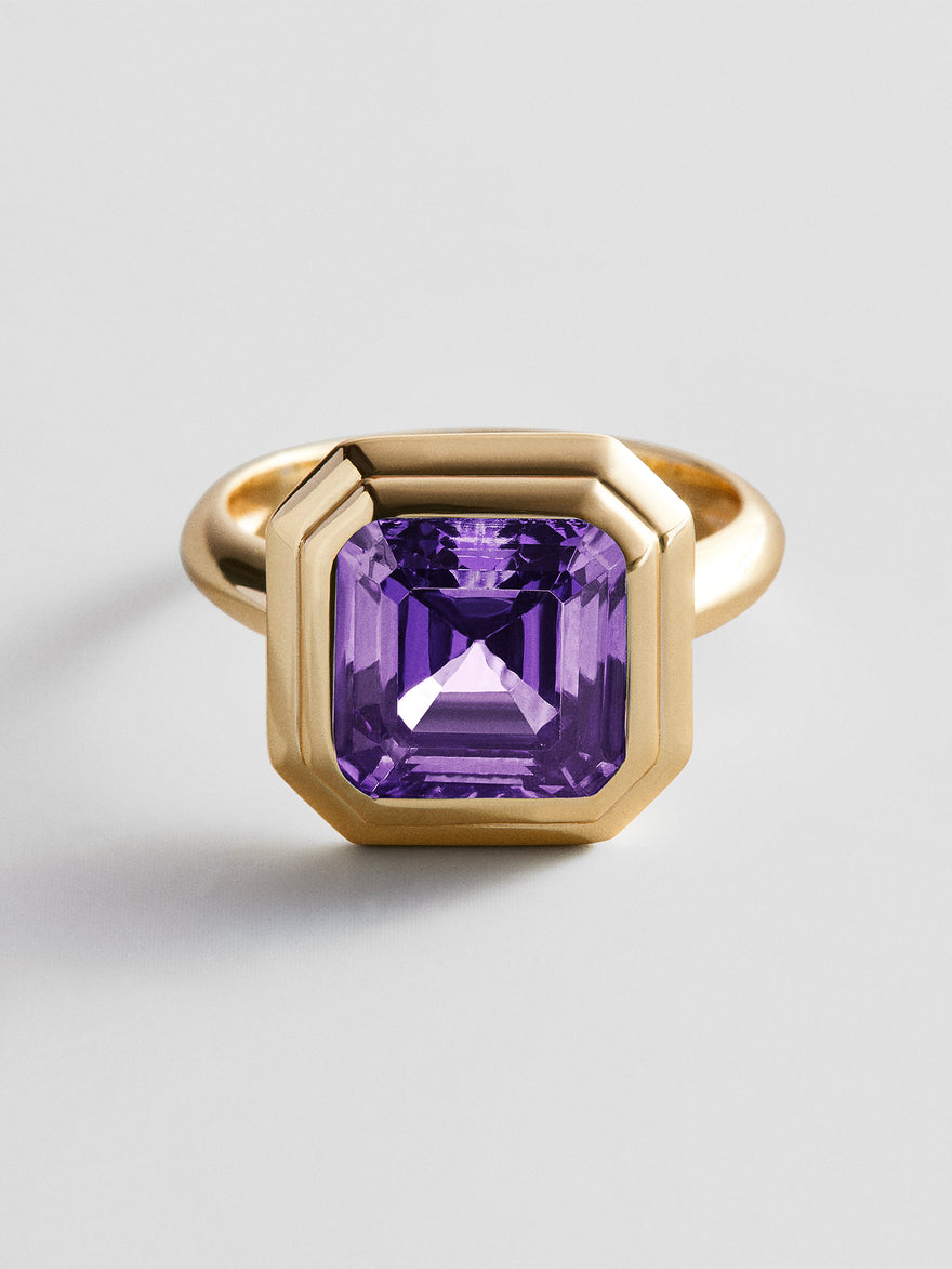 variant:Faceted Square