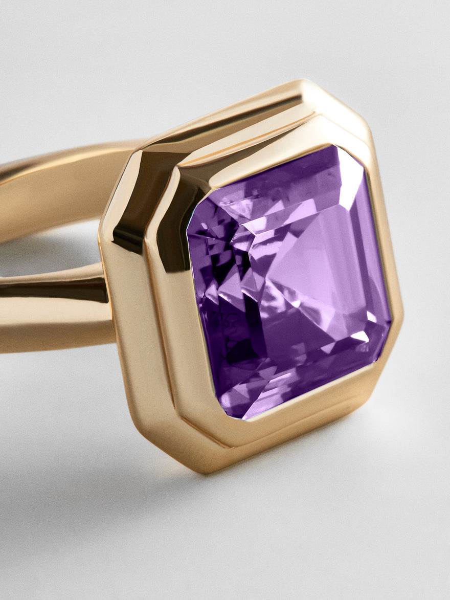 variant:Faceted Square