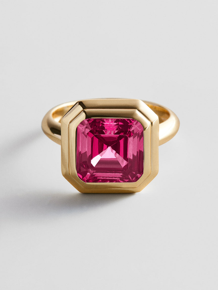 variant:Faceted Square