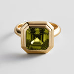 variant:Faceted Square
