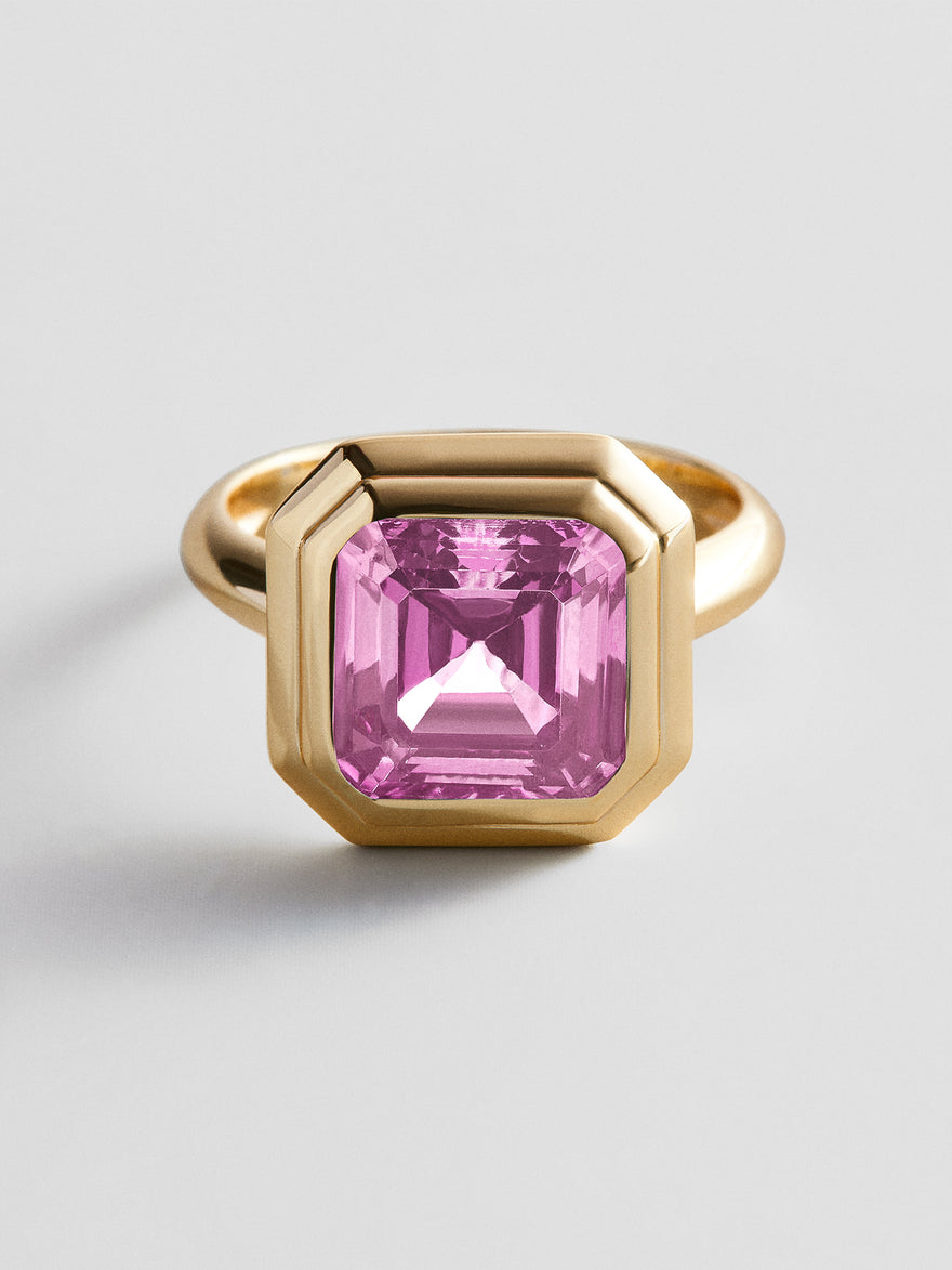 variant:Faceted Square