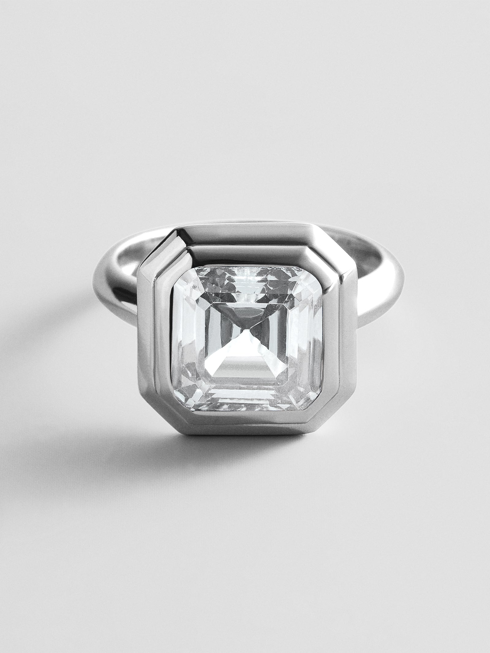 variant:Faceted Square