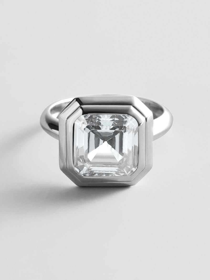 variant:Faceted Square