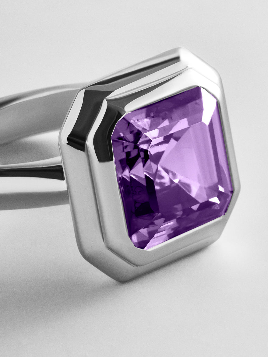 variant:Faceted Square