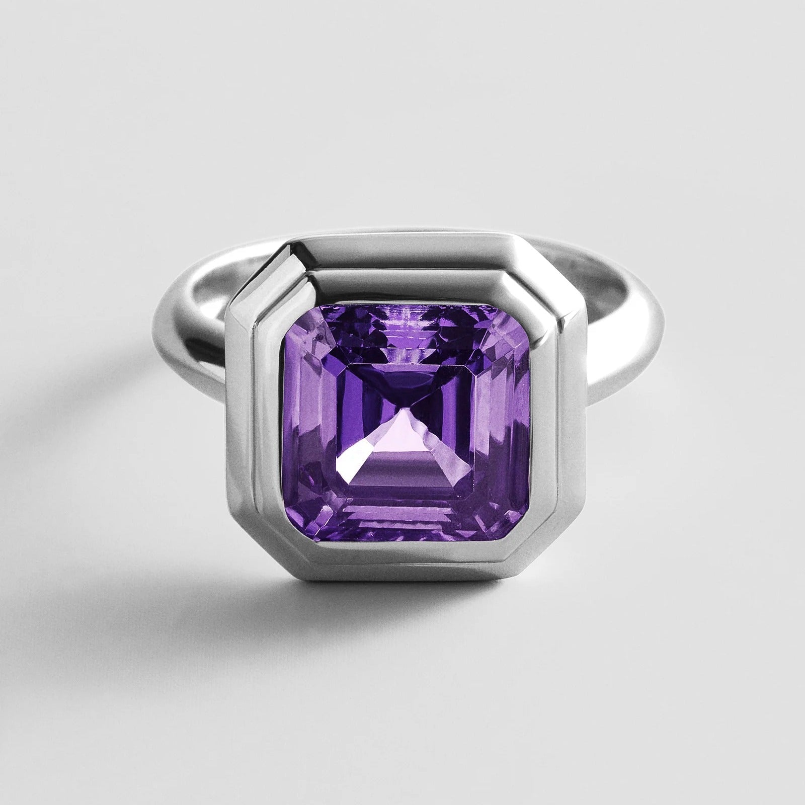 variant:Faceted Square
