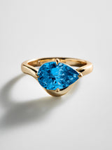 BaubleBar Blue Zircon - 
    Statement ring 
  
