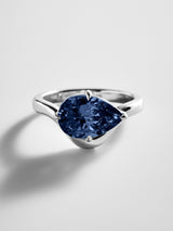 BaubleBar Sapphire - 
    Statement ring 
  
