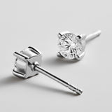 variant:Cubic Zirconia|Medium
