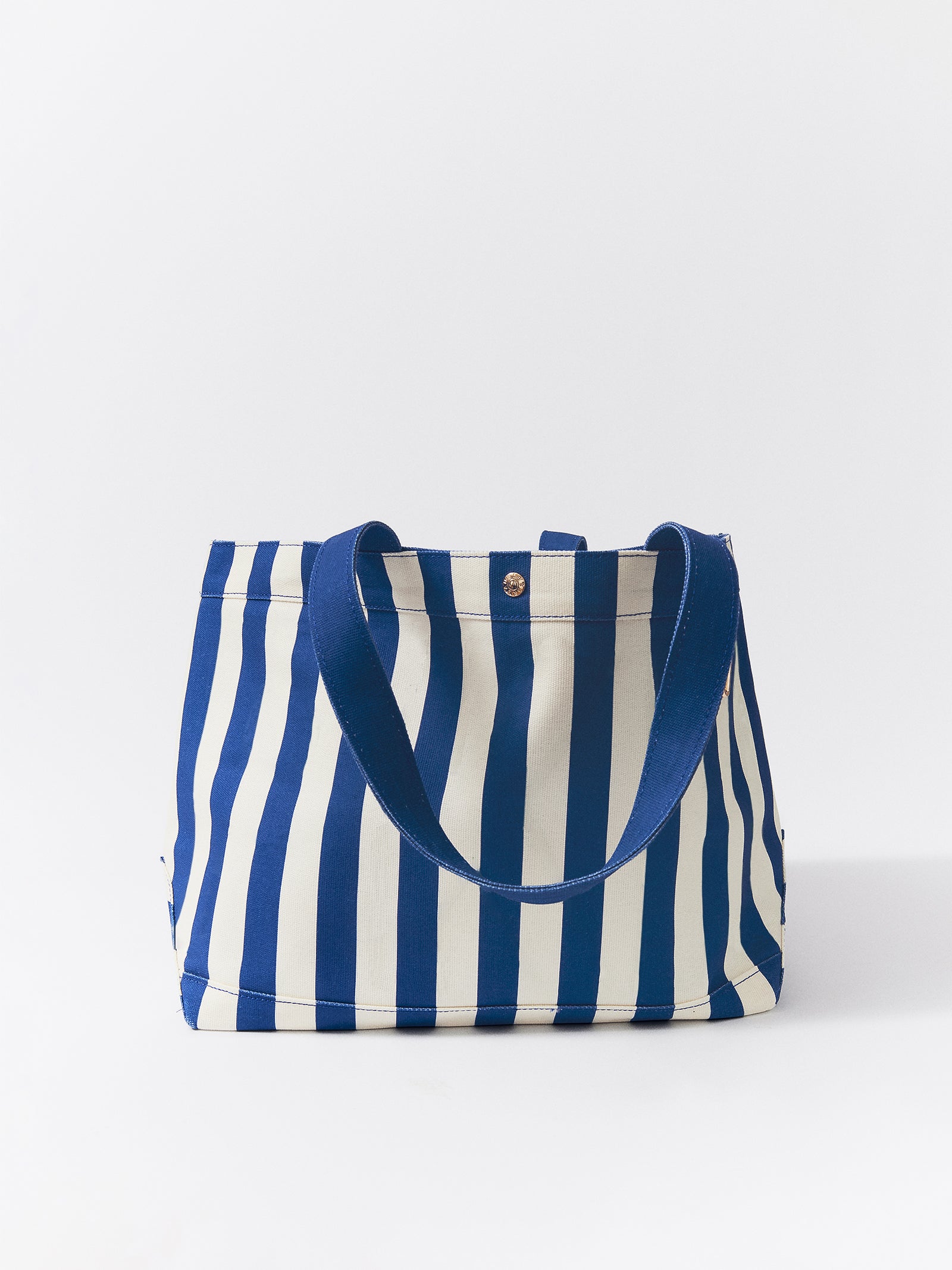 Striped Alpha Tote - Harbor – Day bag – BaubleBar