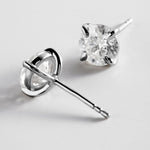 variant:Moissanite|Large